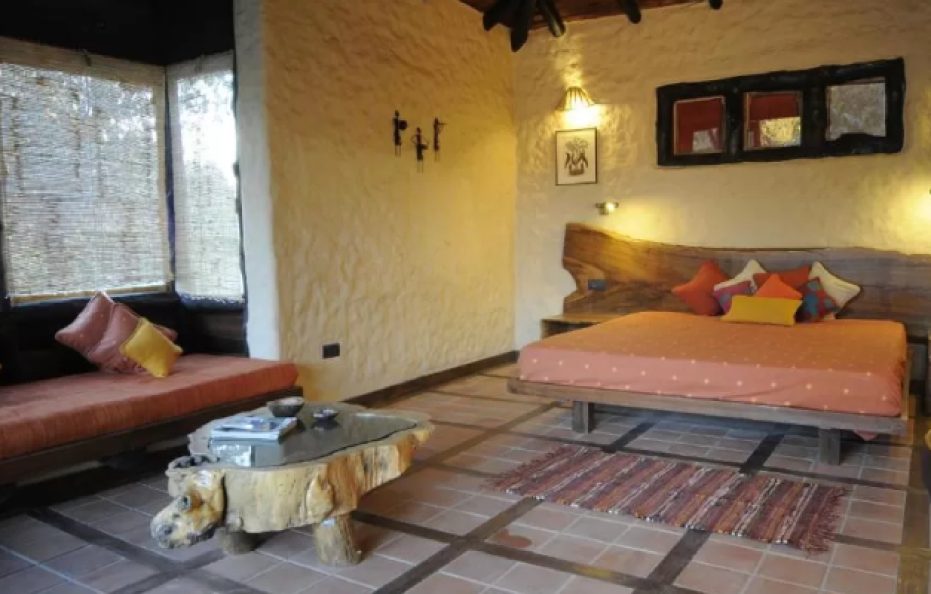 Kanha Earth Lodge