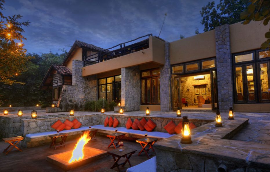 Kanha Earth Lodge