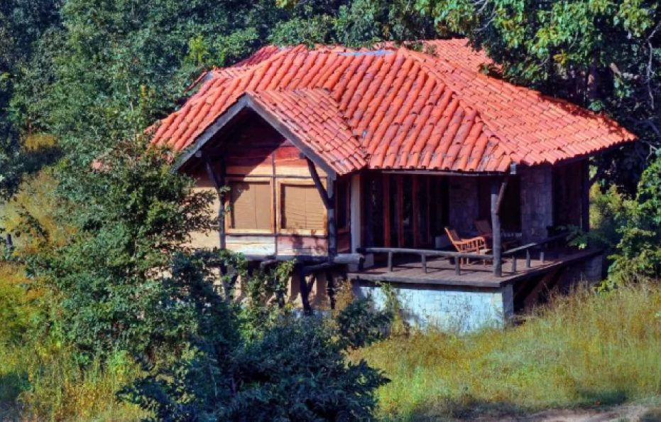 Kanha Earth Lodge