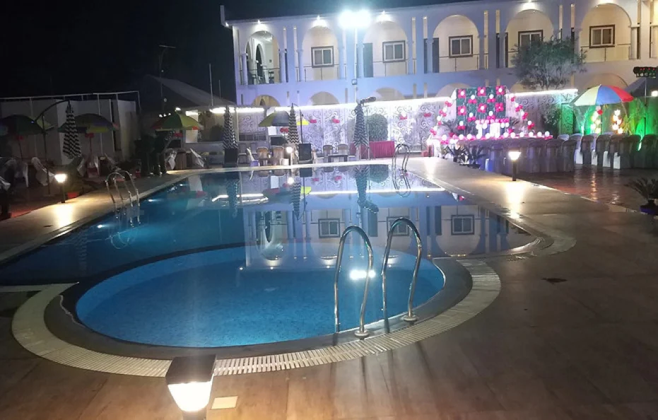 Hotel Shanvi Landmark Panna