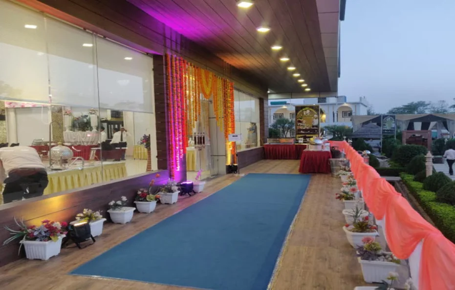 Hotel Shanvi Landmark Panna